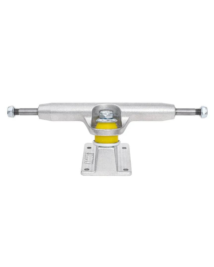 Solid Polished Skateboard Trucks - Image 4