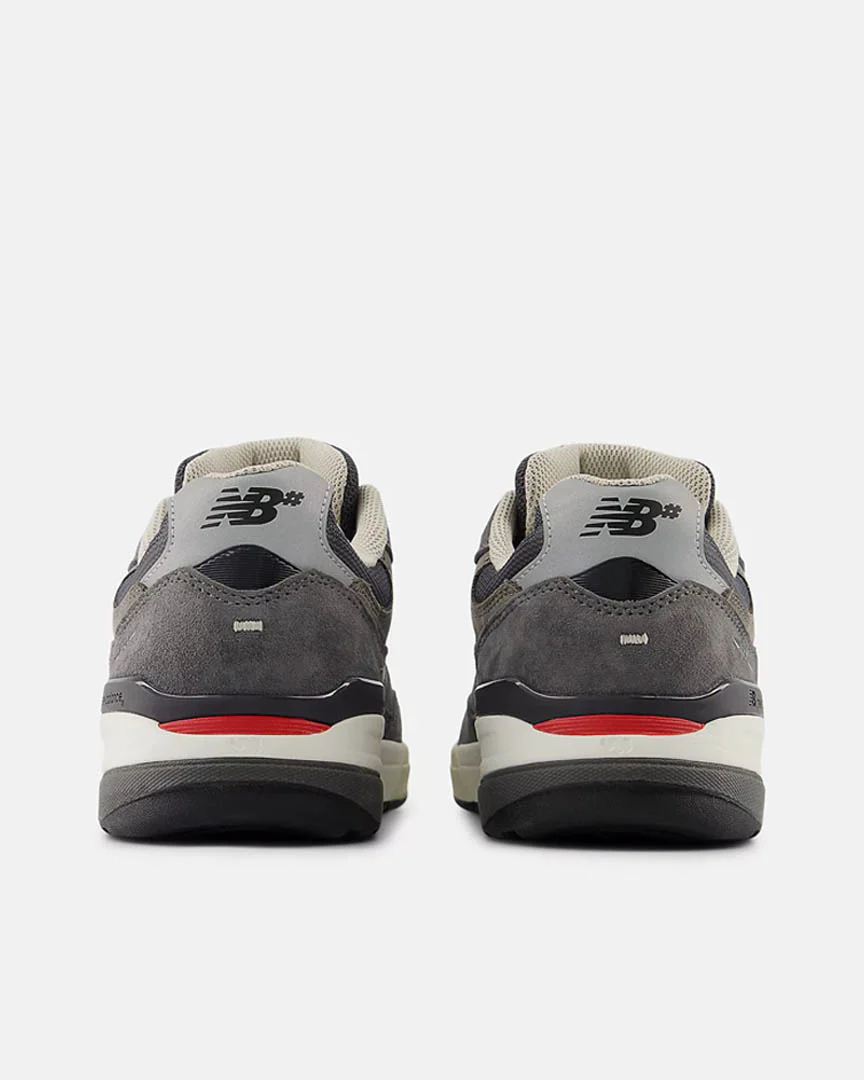 Numeric 933 Reynolds Shoes - Dark Grey/White - Image 6