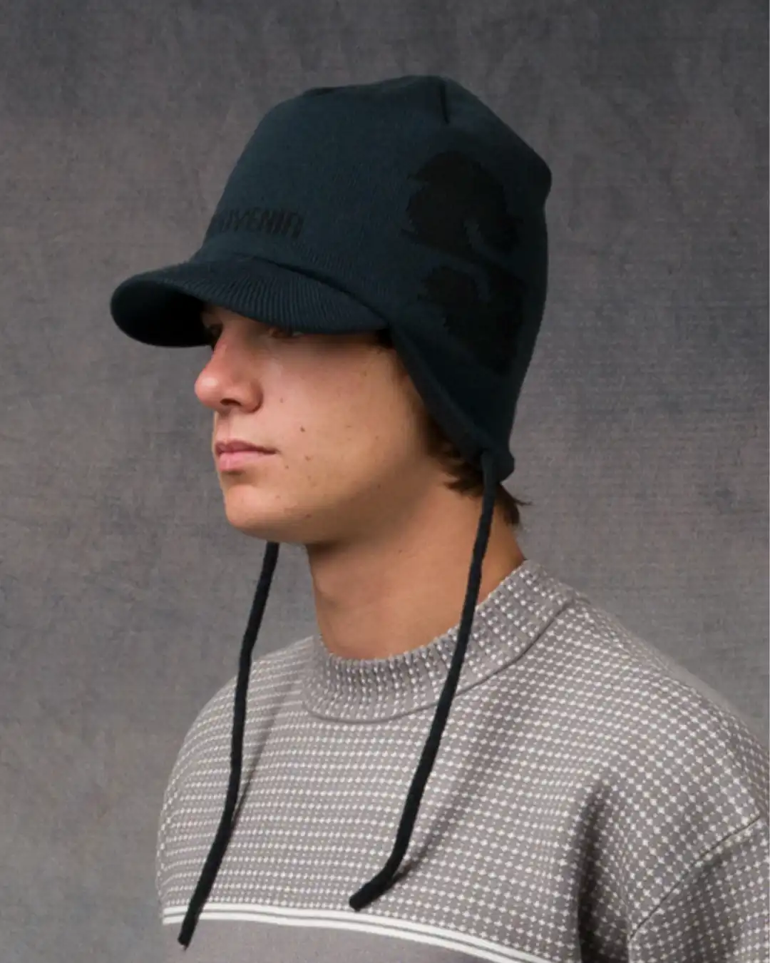 Knit Visor Cap Beanie - Black - Image 3