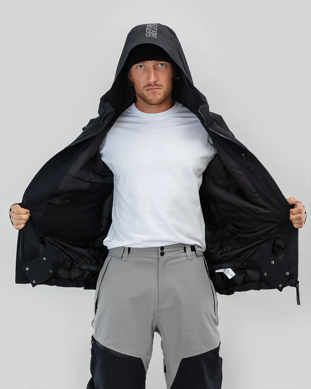 Fullzip 2L Winter Jacket - Black - Image 11