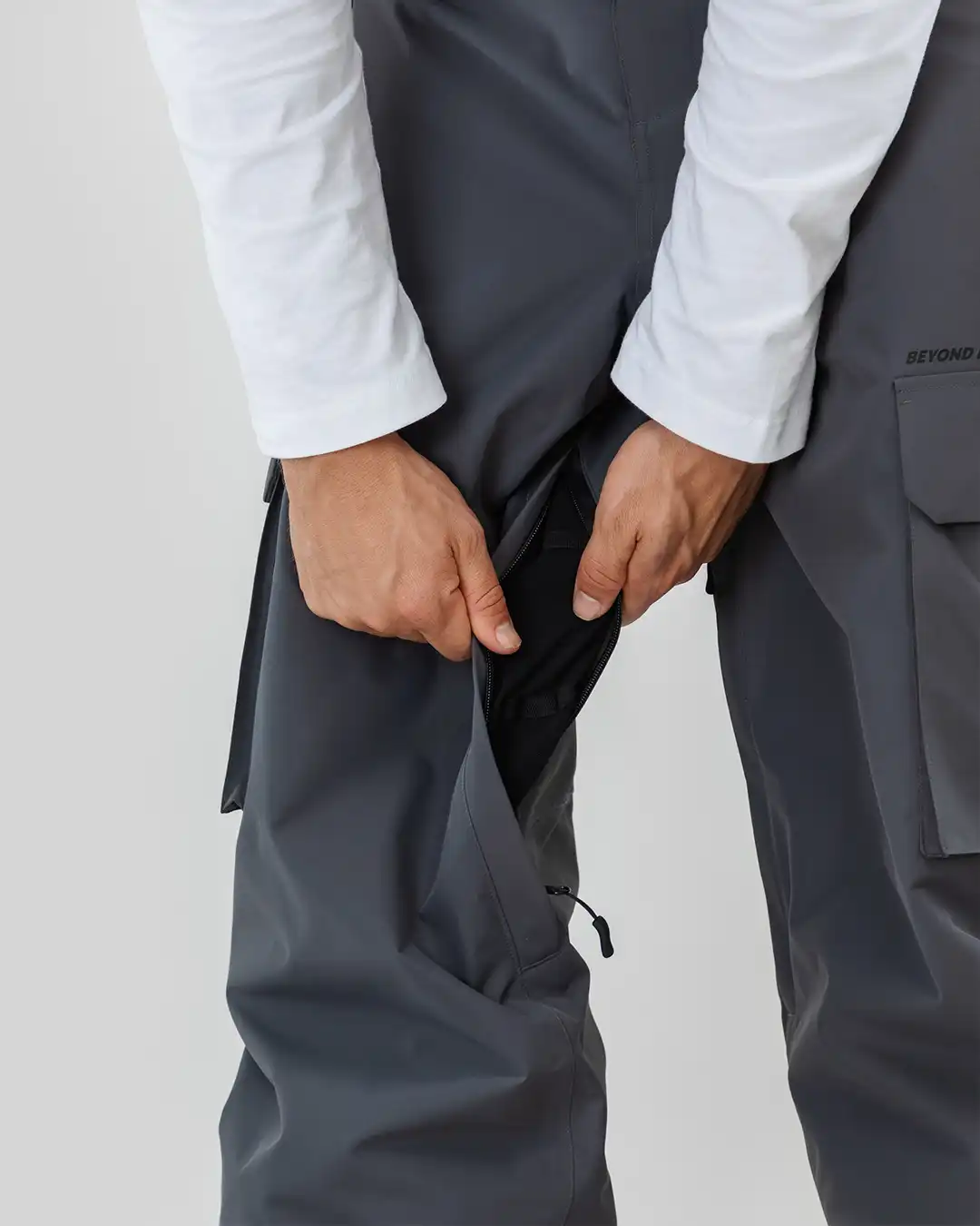 Cargo 2L Snow Pants - Antacite - Image 9