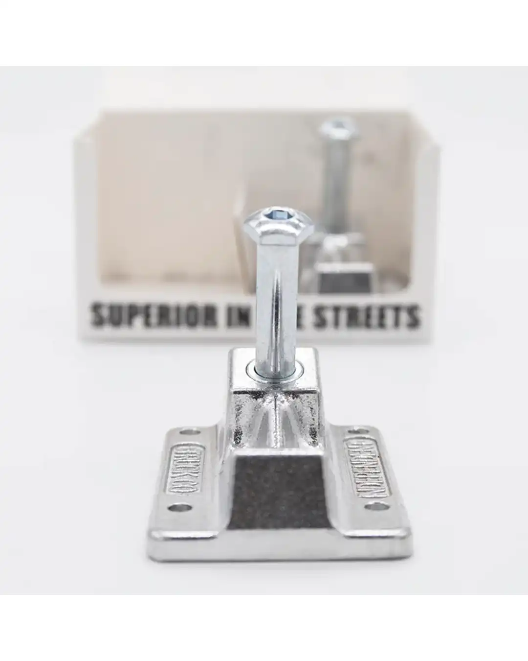 Inverted Kingpin and Baseplate Set - Silver - Image 4