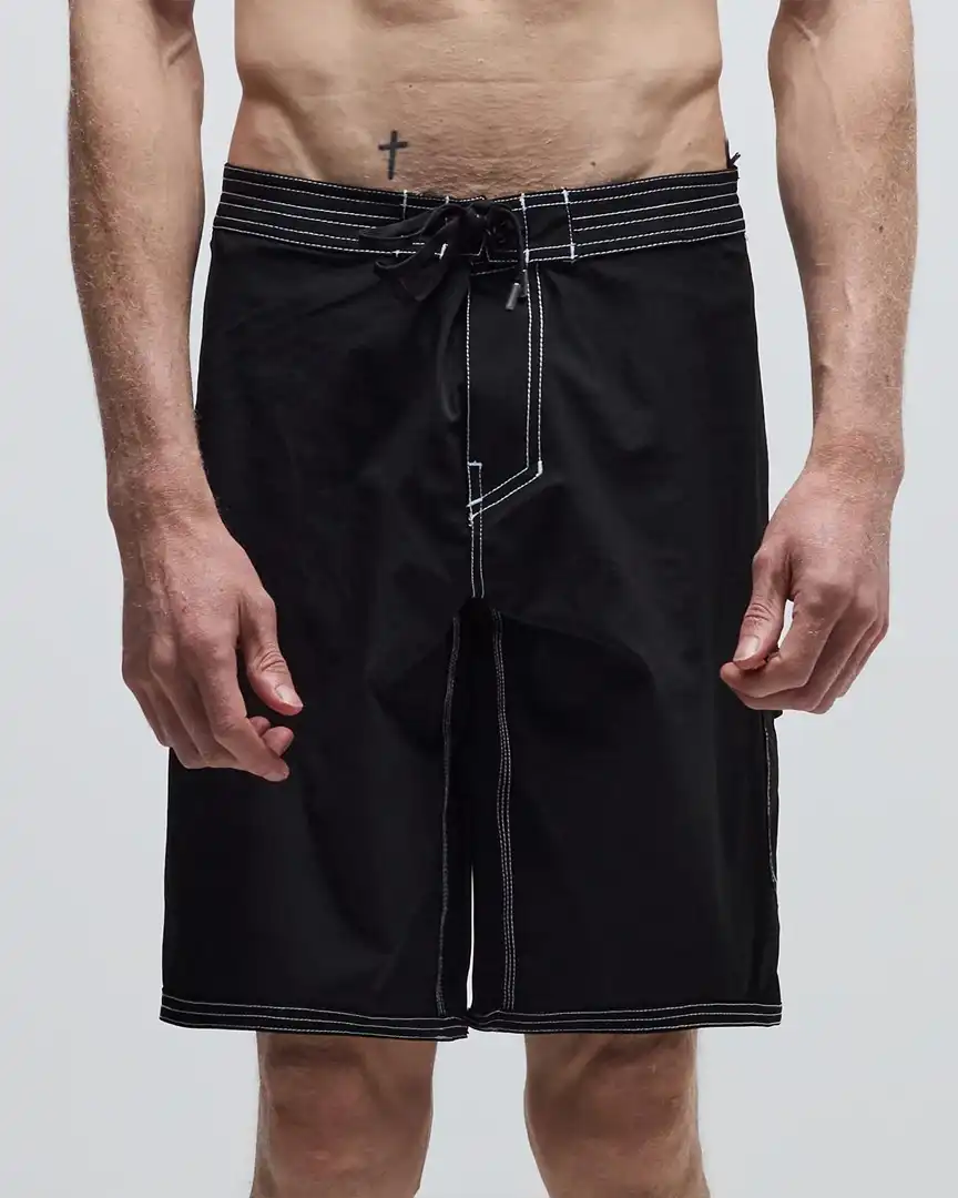 Reynolds 19 Trunk Boardshorts - Black - Image 3